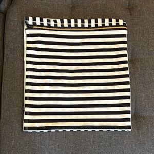 Lululemon Athletica Black and White Striped Wrap